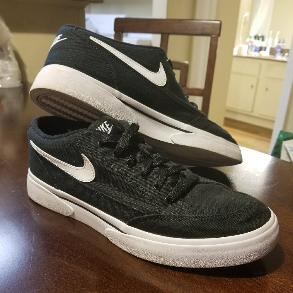 🎉 Price Drop🎉 Nike Canvas Skate shoes